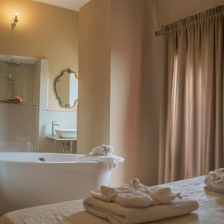 Il Panorama Housing Cilento Aparthotel Санта Мария ди Кастелабате Екстериор снимка