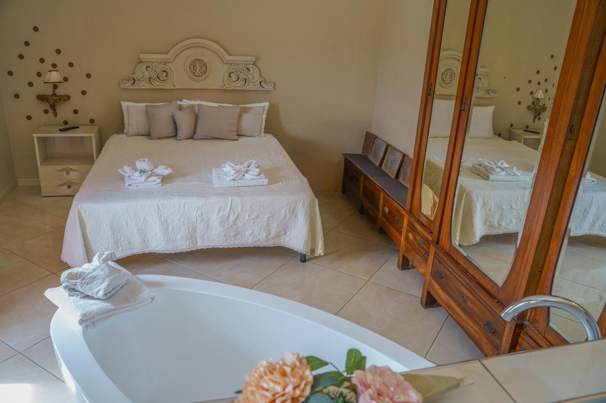 Il Panorama Housing Cilento Aparthotel Санта Мария ди Кастелабате Екстериор снимка